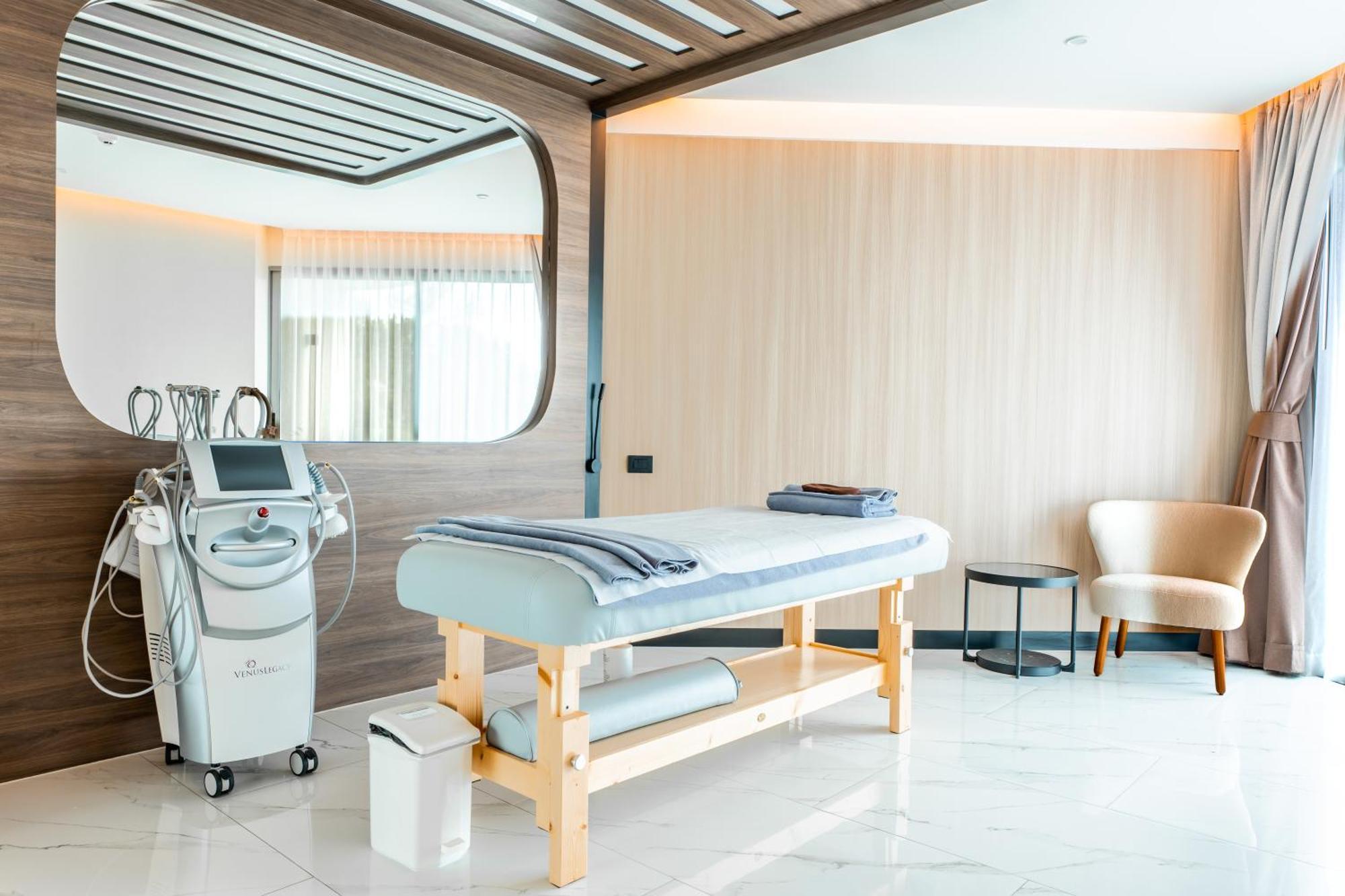 Sole Mio Boutique Hotel And Wellness - Adults Only شاطئ بانغ تاو المظهر الخارجي الصورة
