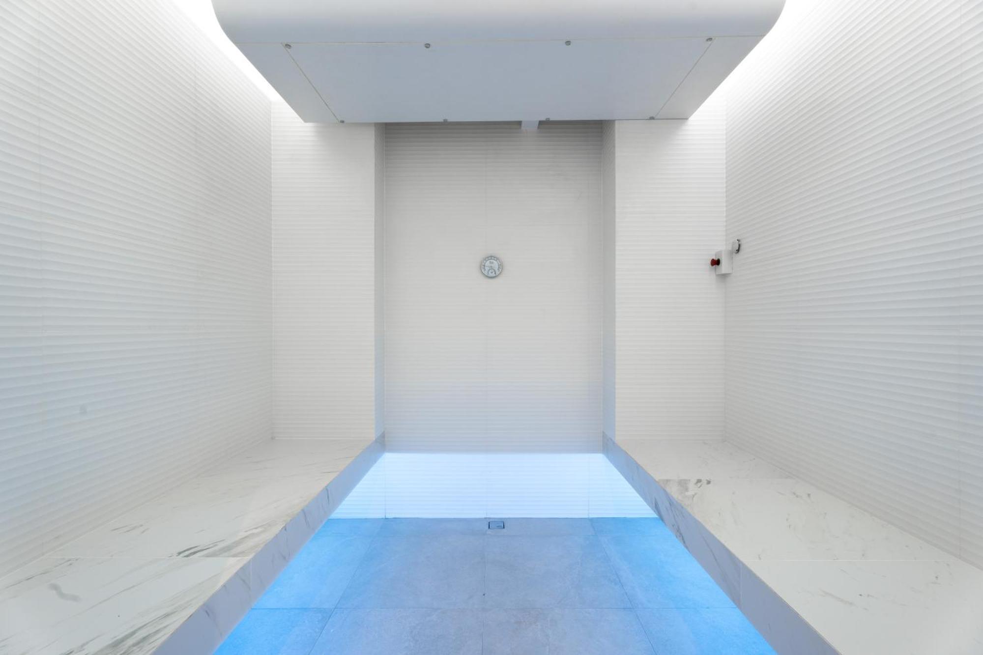Sole Mio Boutique Hotel And Wellness - Adults Only شاطئ بانغ تاو المظهر الخارجي الصورة
